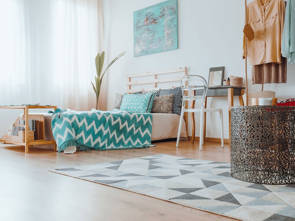 Light and modern apartment