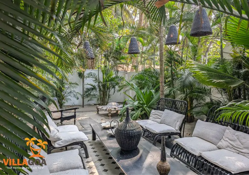 Beachfront Cottage Coral