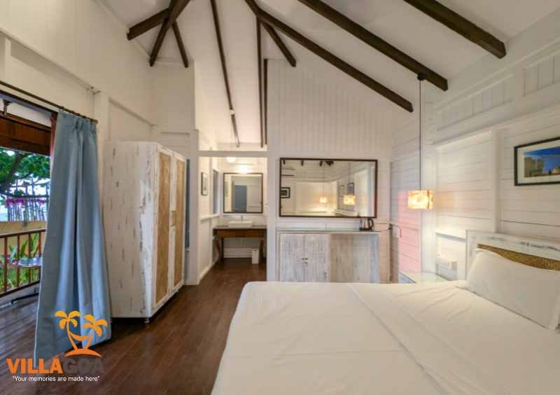 Beachfront Cottage at Ashwem Mandrem