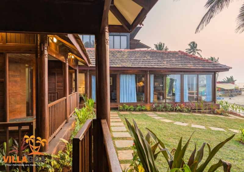 Beachfront Cottage at Ashwem Mandrem