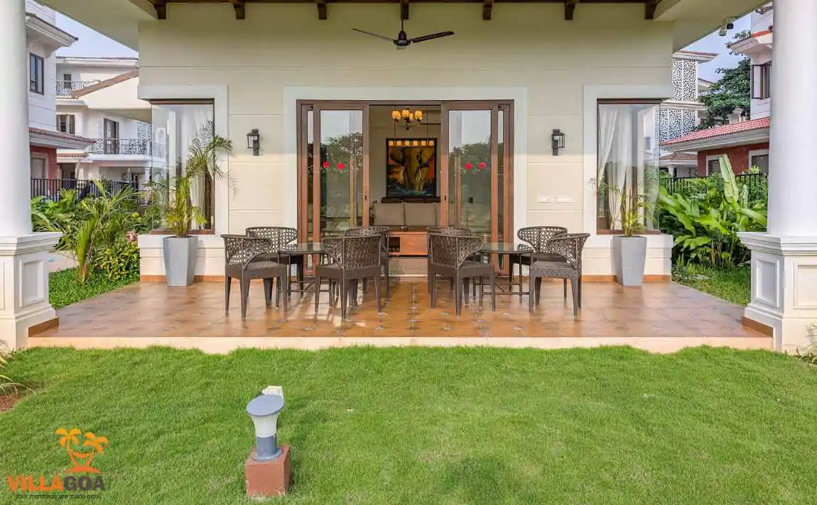 Villa Waterfront