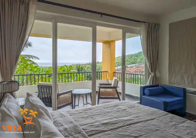 Sea View 6 Bedroom Villa Morjim