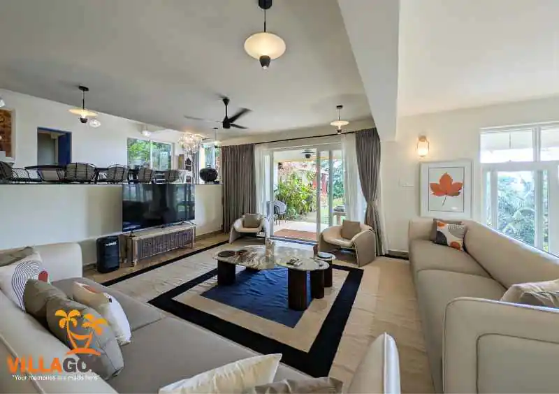 Sea View 6 Bedroom Villa Morjim
