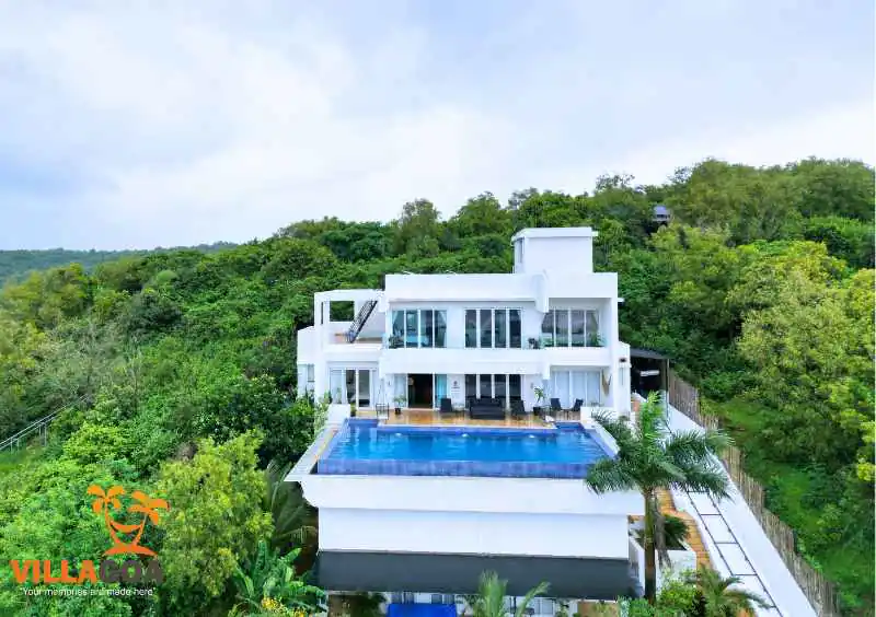 Sea View 7 Bedroom Private Pool Villa Morjim