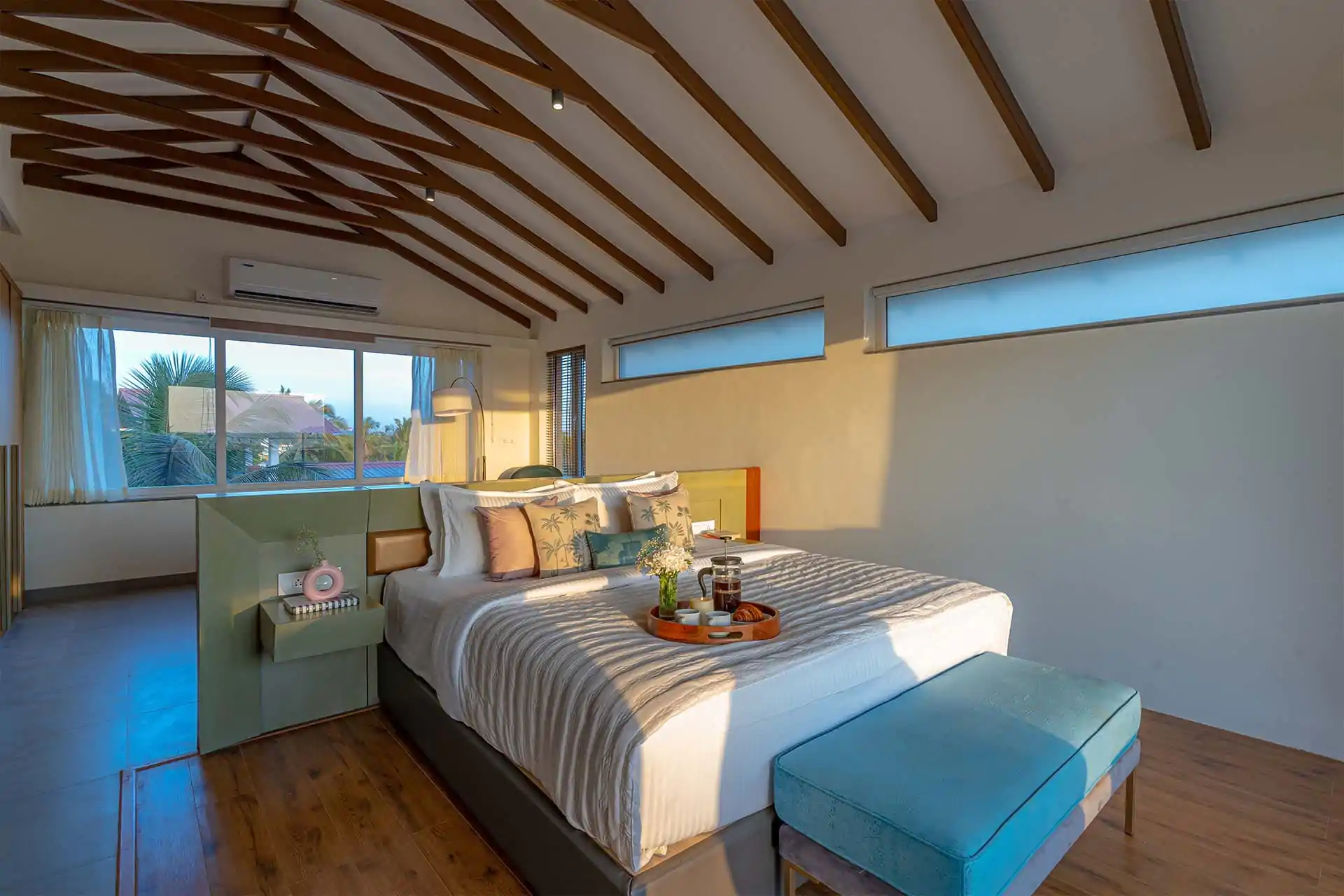 10 Bedroom Luxury Villa Isa