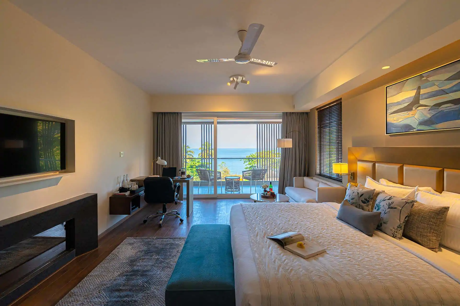 10 Bedroom Luxury Villa Isa
