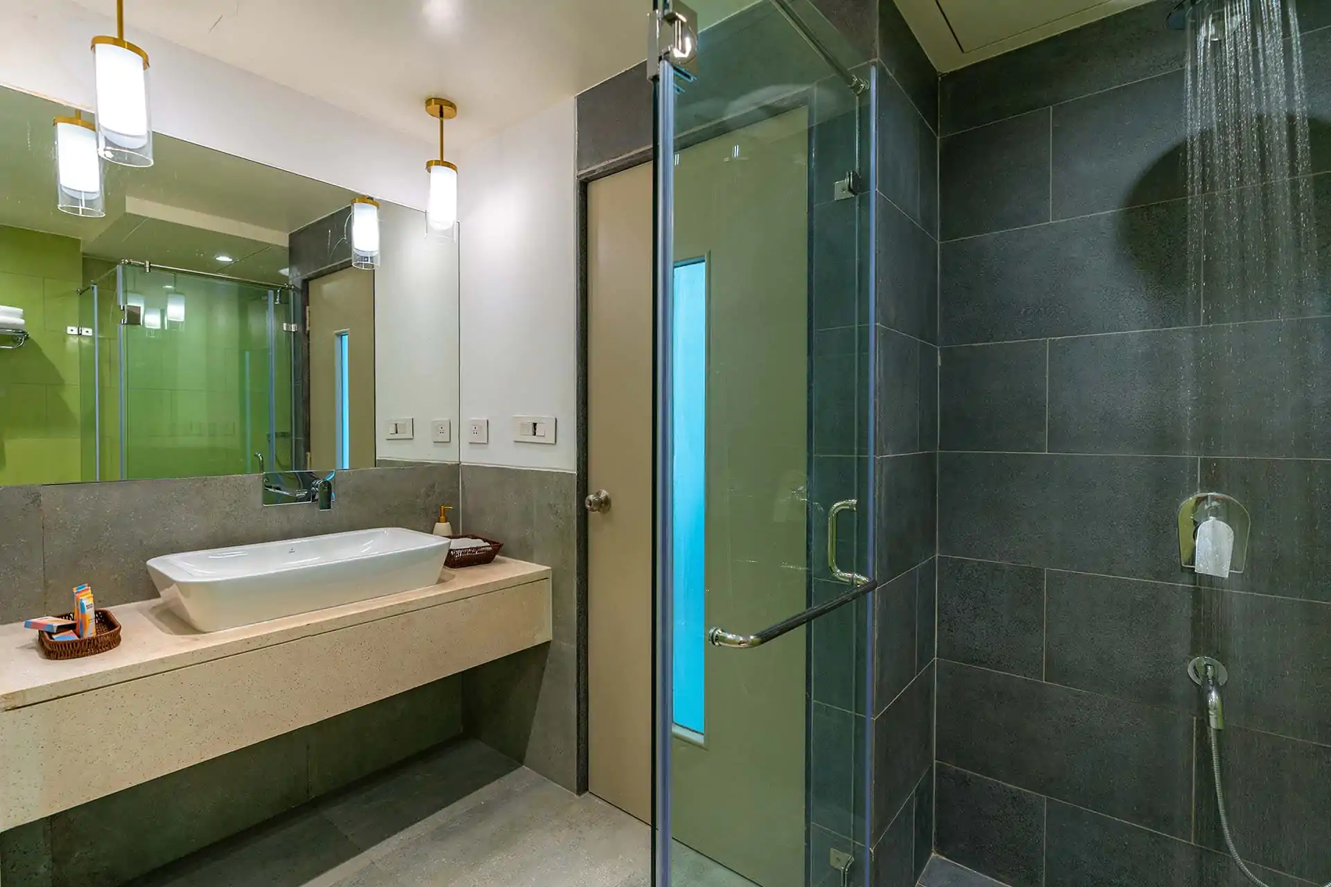 10 Bedroom Luxury Villa Isa